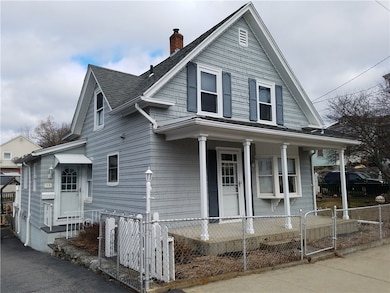 28 Yolande Place, Woonsocket, RI 02895 - photo 2