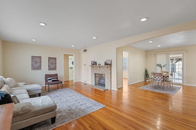 1617 N Charles St, Wichita, KS 67203 - photo 4