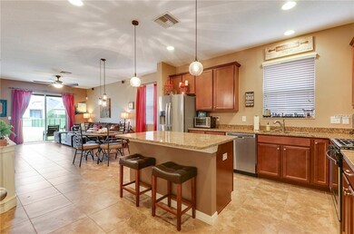 15711 Courtside View Dr, Lithia, FL 33547 - photo 5