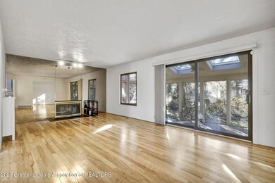 21-web-or-mls-Open Ended Media-21