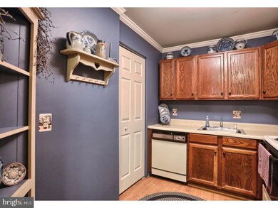 1334 W Wyomissing Ct unit I, West Lawn, PA 19609 - photo 7