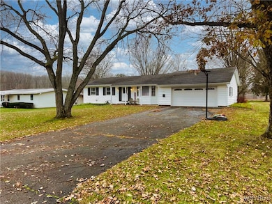 45 Gail Dr, Cattaraugus, NY 14719 - photo 2