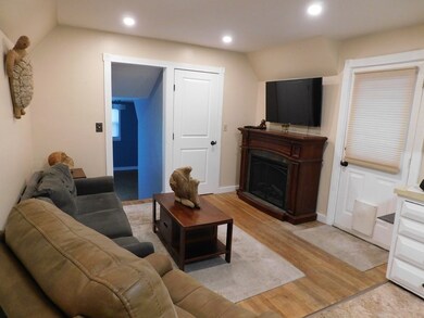 250 Parkerville Rd unit C, Southborough, MA 01772 - photo 2