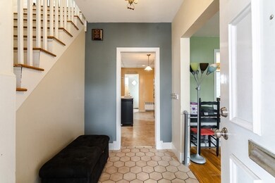 58 Windsor St, Everett, MA 02149 - photo 5