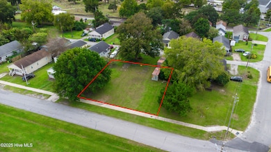 869 Pasteur Street, New Bern