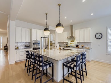 27460 E Lakeview Dr, Aurora, CO 80016 - photo 5