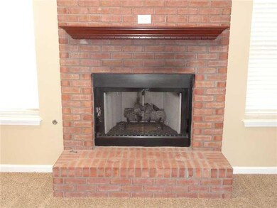 10067 Long Meadow Dr, Fishers, IN 46038 - photo 6