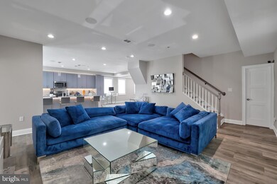 1062 44th St NE, Washington, DC 20019 - photo 2