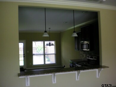 5122 5122 Chadbourne, Tyler, TX 75703 - photo 2