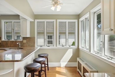 84 S Border Rd, Medford, MA 02155 - photo 5