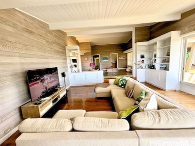 Living / Family Room