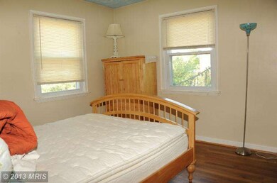 6802 Smithway Dr, Alexandria, VA 22307 - photo 7