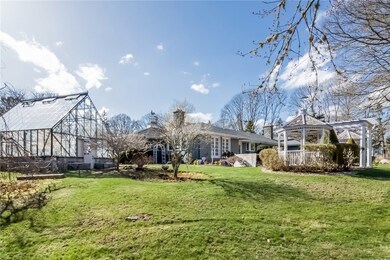 176 East Ave, Westerly, RI 02891 - photo 3