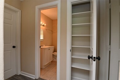 4531 Lelay Cir, Houston, TX 77022 - photo 6