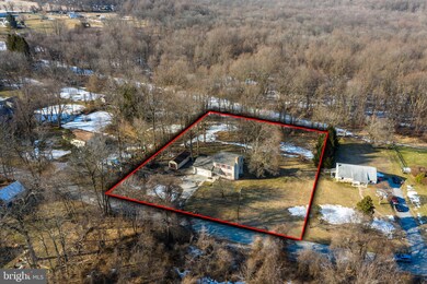 855 Highspire Rd, Glenmoore, PA 19343 - photo 3