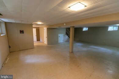 9274 Crescent Ln, La Plata, MD 20646 - photo 6