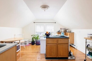 612 Cambridge St unit 3, Allston, MA 02134 - photo 5