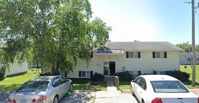 7301 Moberly1