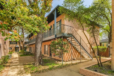 2nd Floor surrounded by trees