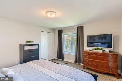 3633 Greenvale Rd, Baltimore, MD 21229 - photo 7