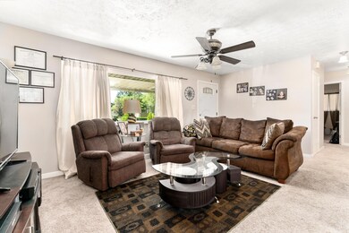 Interior-00017