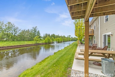 8-web-or-mls-2967-loganberry-ln