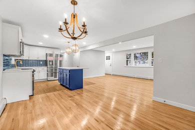 175 E Pershing St, Bloomfield, CT 06002 - photo 6