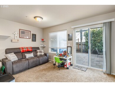 736 NW 3rd Ave, Canby, OR 97013 - photo 7