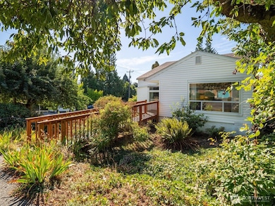 7003 40th Ave NE, Seattle, WA 98115 - photo 3