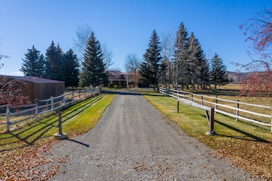 136 Gannett Rd, Bellevue, ID 83313 - photo 3