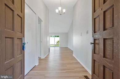 5359 Red Lake Ct, Columbia, MD 21045 - photo 4