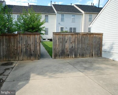 16810 Centerfield Way, Olney, MD 20832 - photo 4