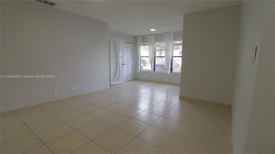 2846 S University Dr unit 4104, Davie, FL 33328 - photo 2