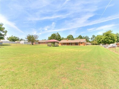 11 Birdie Ln, Shawnee, OK 74804 - photo 5