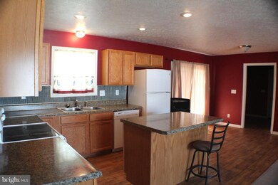 7 Tyson Ct, Petersburg, WV 26847 - photo 5