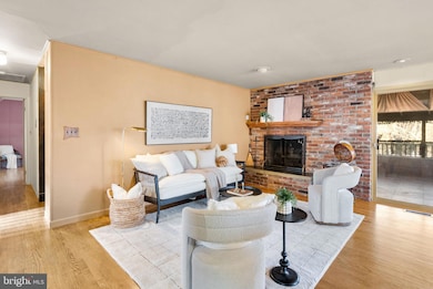 11948 Simpson Rd, Clarksville, MD 21029 - photo 5