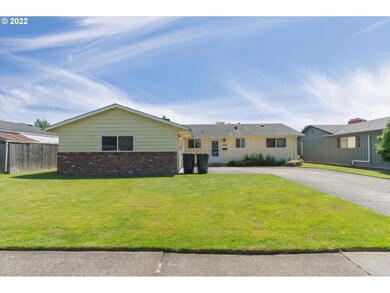 3237 Maple St, Longview, WA 98632 - photo 2