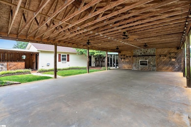 268 Margate Cir, Chesnee, SC 29323 - photo 5