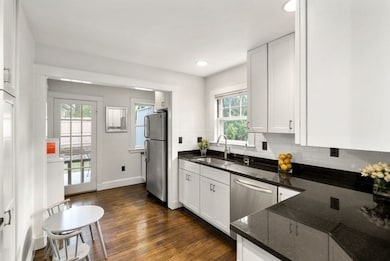 62 Avalon Rd, Milton, MA 02186 - photo 7