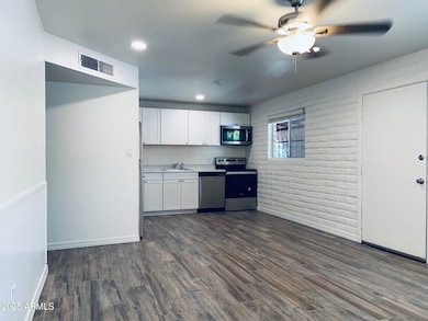 Kitchen B