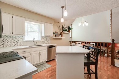 5021 Stearns St, Shawnee, KS 66203 - photo 5