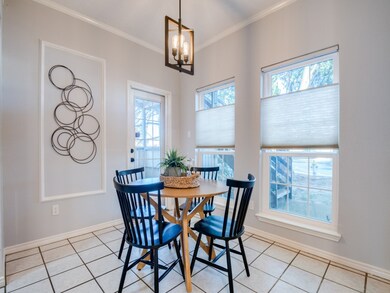 1609 Marsh Ln unit 110A, Carrollton, TX 75006 - photo 5