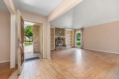 14938 Spring Lake Dr, Houston, TX 77070 - photo 3