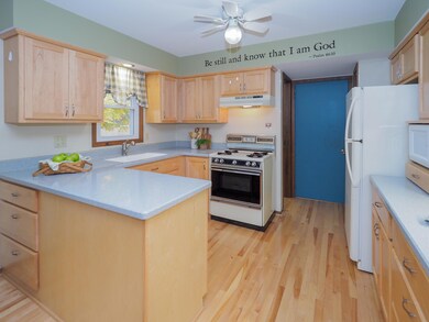10 N 2nd St-107