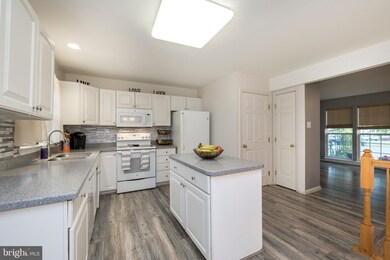 1266 Hunter Ln, Perkiomenville, PA 18074 - photo 7