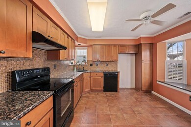 948 Larkspur Place S, Mount Laurel, NJ 08054 - photo 7