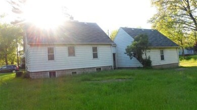 2173 Crisman Rd, Portage, IN 46368 - photo 2