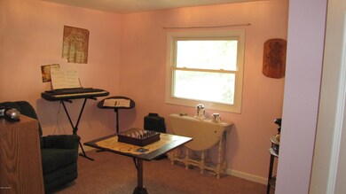 1005 S Ohio Ct, Sturgis, MI 49091 - photo 5