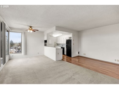 Willamette Towers unit 602, Eugene, OR 97401 - photo 4