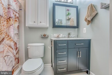 1300 Lowman St, Baltimore, MD 21230 - photo 7